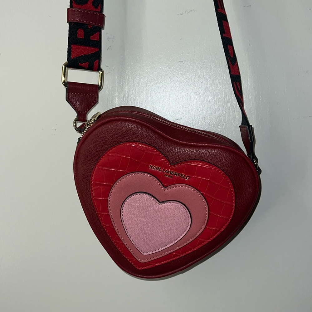 Karl Lagerfeld Paris Maybelle Heart Crossbody bag